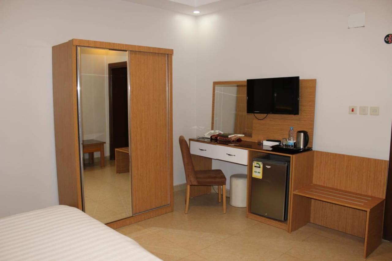 الفخامة الماسية للوحدات السكنية المفروشة Aparthotel Sidi Hamzah Bagian luar foto
