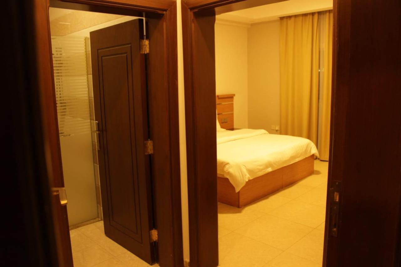 الفخامة الماسية للوحدات السكنية المفروشة Aparthotel Sidi Hamzah Bagian luar foto